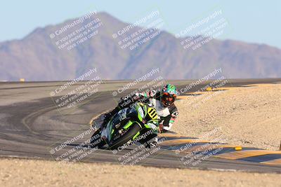 media/Nov-16-2024-CVMA (Sat) [[0e4bb1f32f]]/Race 11-Amateur Supersport Open/